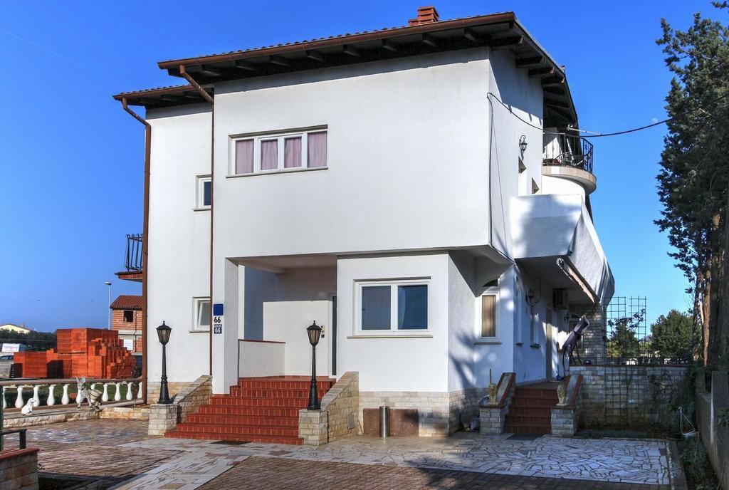 Apartments Dragica 1251 Fažana Exterior foto